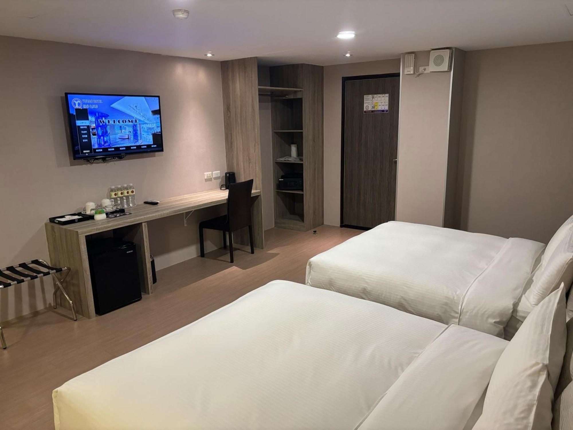 Yuhao Hotel - Hsinchu Branch Экстерьер фото