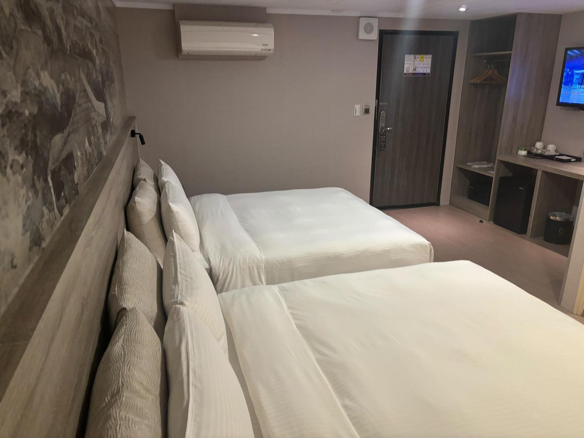 Yuhao Hotel - Hsinchu Branch Экстерьер фото