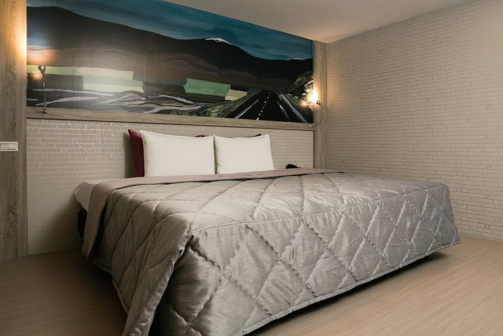 Yuhao Hotel - Hsinchu Branch Экстерьер фото