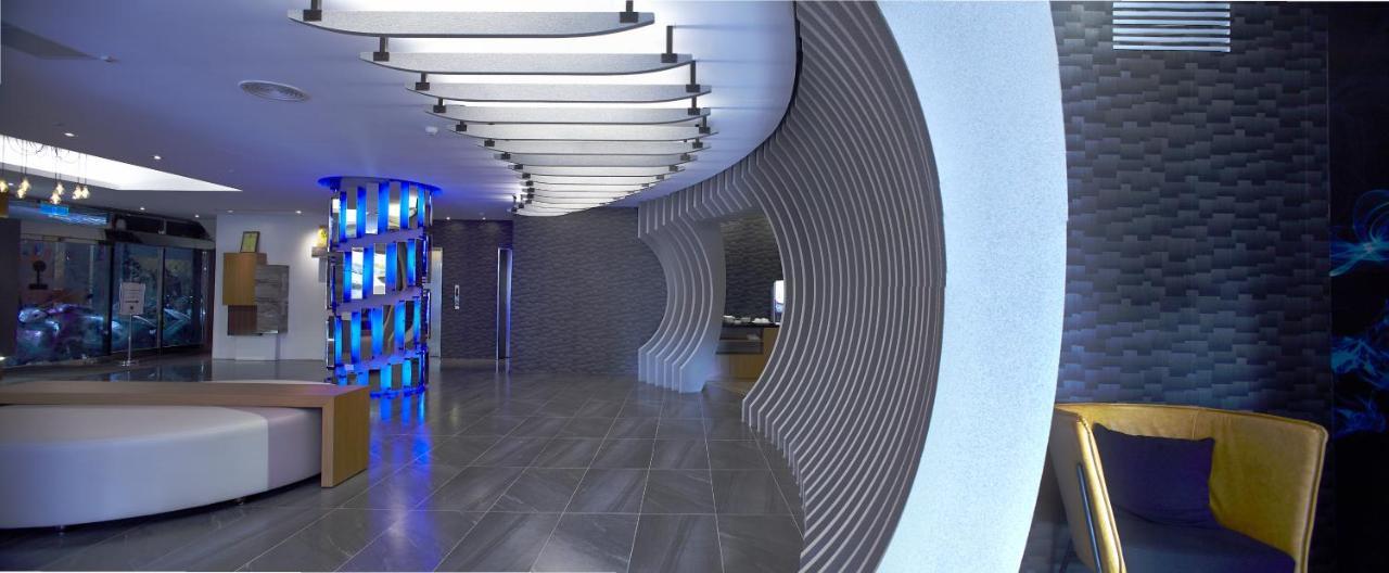 Yuhao Hotel - Hsinchu Branch Экстерьер фото
